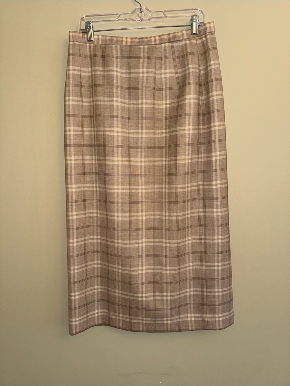 Vintage Pendleton 100% Virgin Wool Beige Plaid Long Skirt 14 Classic Feminine